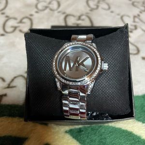 MK Watch